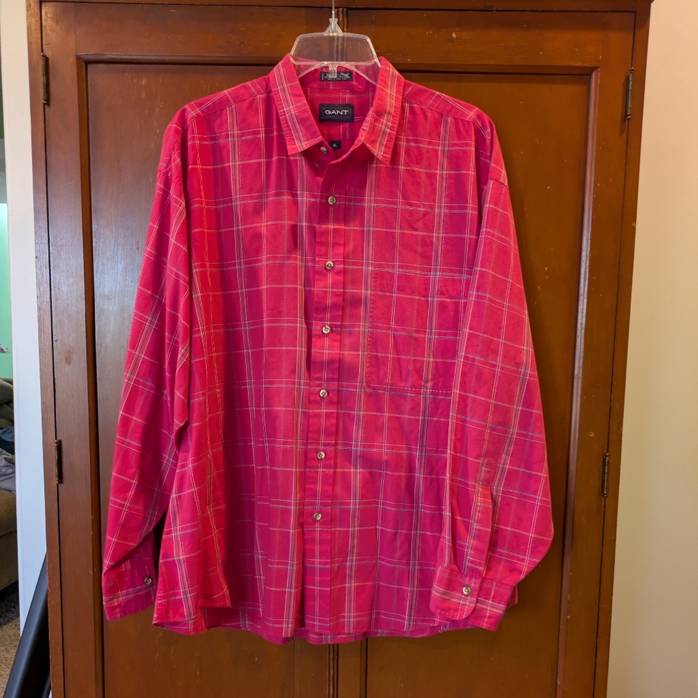 Vintage Gant Men's Pink Plaid Button Down Shirt